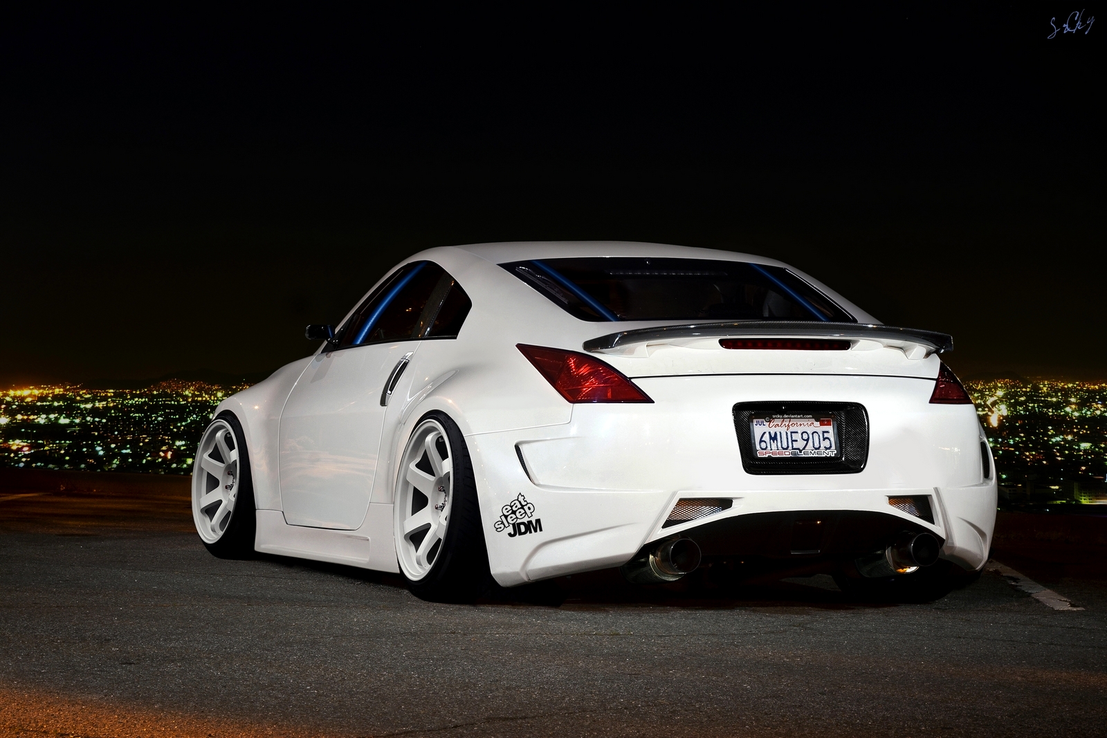 Nissan_350Z_by_srcky.jpg